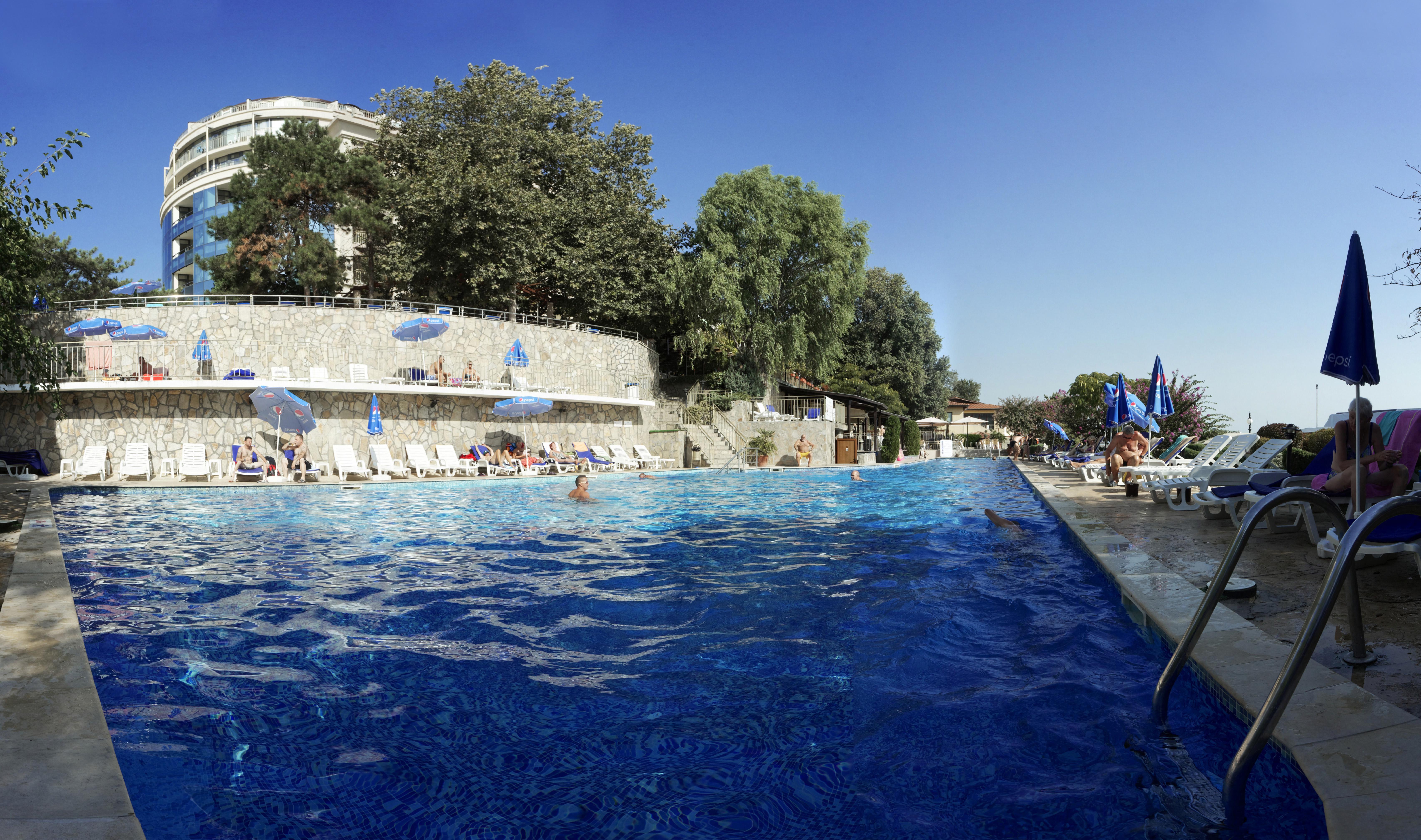 Elpida Hotel Golden Sands Exterior photo